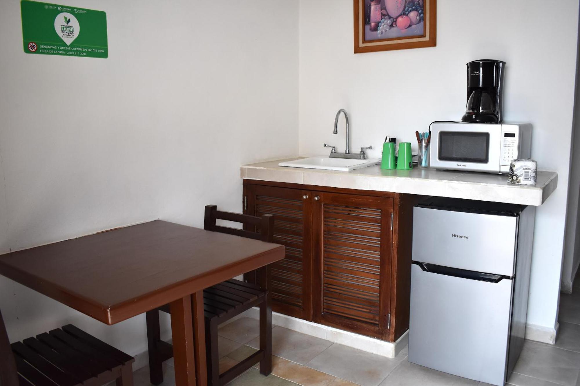 Hotel Plaza Almendros, Isla Mujeres Extérieur photo