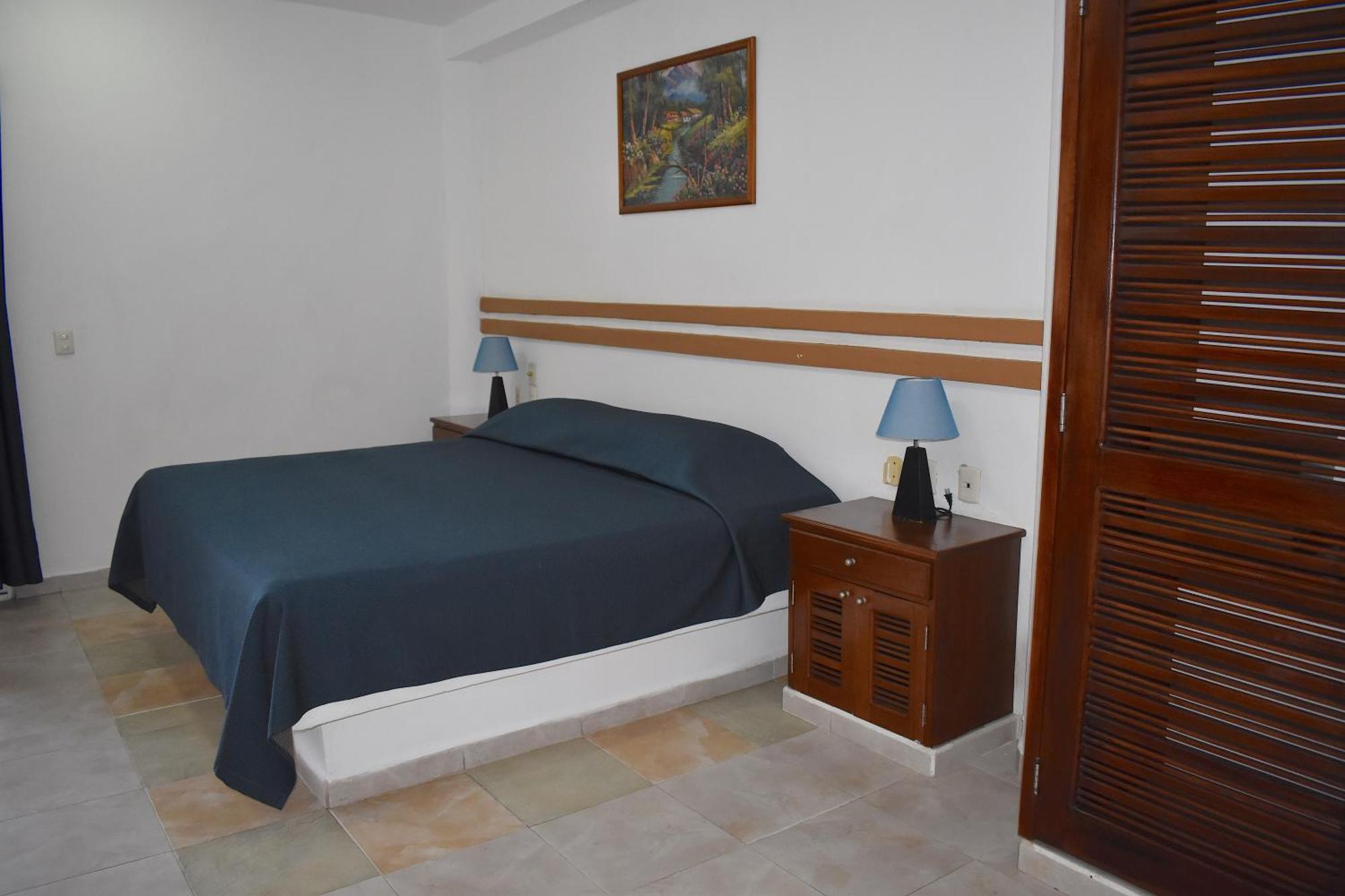 Hotel Plaza Almendros, Isla Mujeres Extérieur photo
