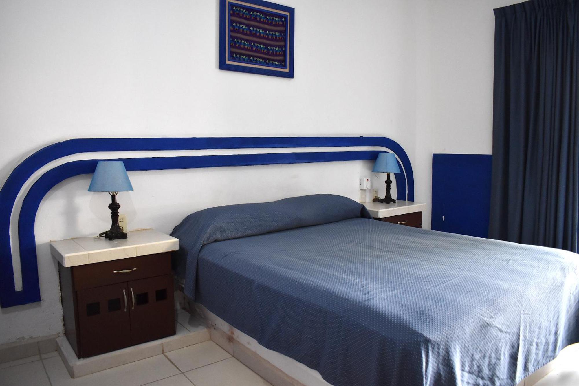 Hotel Plaza Almendros, Isla Mujeres Extérieur photo
